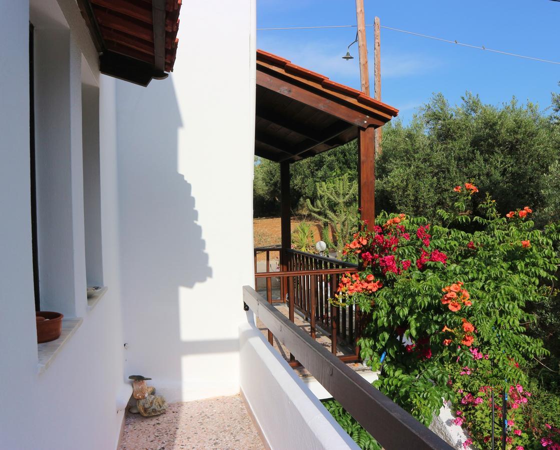 Oliaria Apartments Platanés Εξωτερικό φωτογραφία