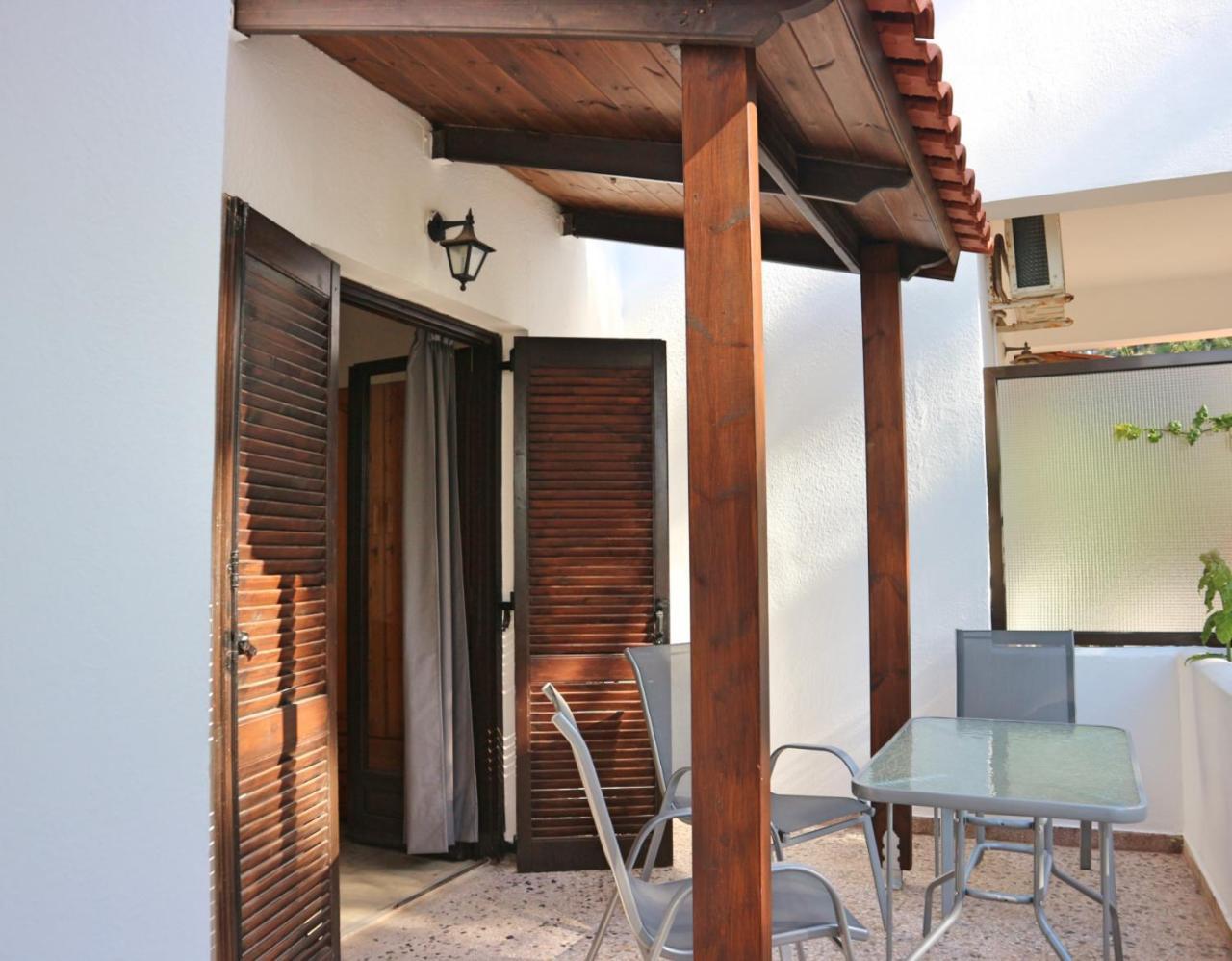 Oliaria Apartments Platanés Εξωτερικό φωτογραφία